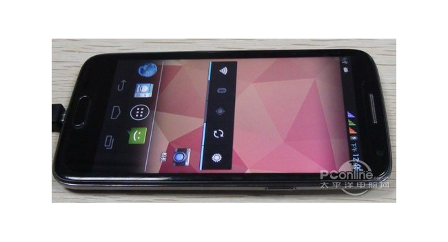 GooPhone и LG разработали смартфоны с поддержкой трех SIM-карт