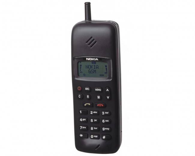 GSM-телефон Nokia 1011 (1992 год)