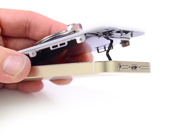 Эксперты iFixit разобрали смартфон Apple iPhone 5S
