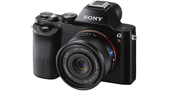 Появились изображения и характеристики беззеркальных полнокадровых камер Sony A7 и A7r