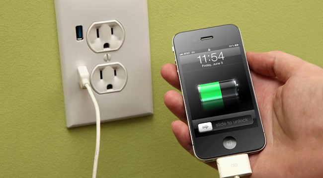 usb-wall-charging-iphone
