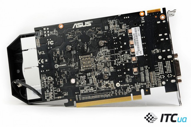 ASUS_R7260-1GD5_6