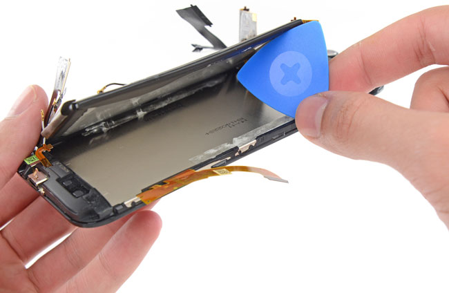 iFixit: смартфон HTC One (М8) почти непригоден для ремонта