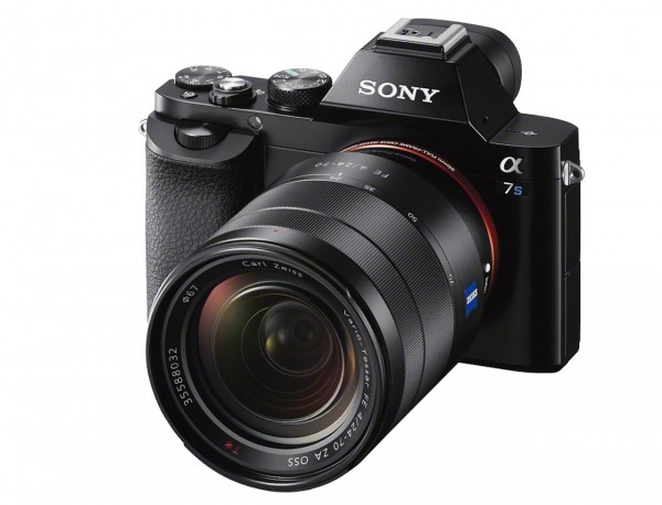 Sony анонсировала полнокадровую камеру Alpha A7s