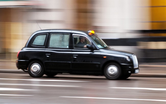 black-taxi-london