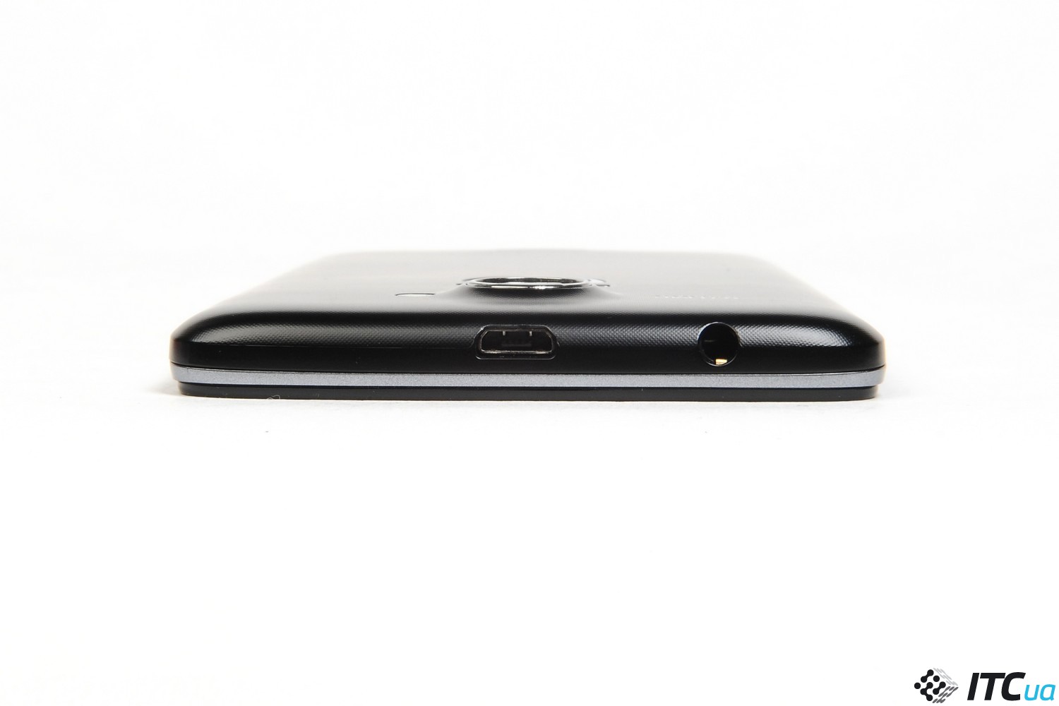 Экспресс-обзор Windows-смартфона Prestigio MultiPhone 8500 DUO