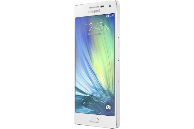 В сети появилась новая информация о смартфонах Samsung Galaxy A7 и A5