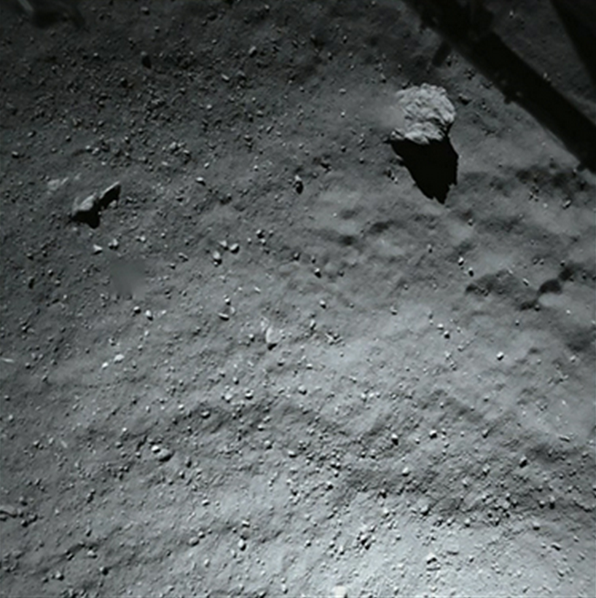 Появились фотографии кометы Чурюмова-Герасименко, сделанные уже после посадки Philae