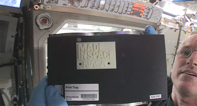На борту МКС создан первый предмет при помощи 3D-печати