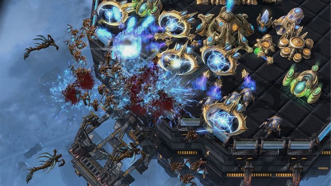 starcraft_2_heart_of_the_swarm.0