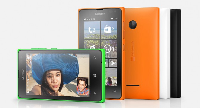 Lumia-435-beauty-1-jpg
