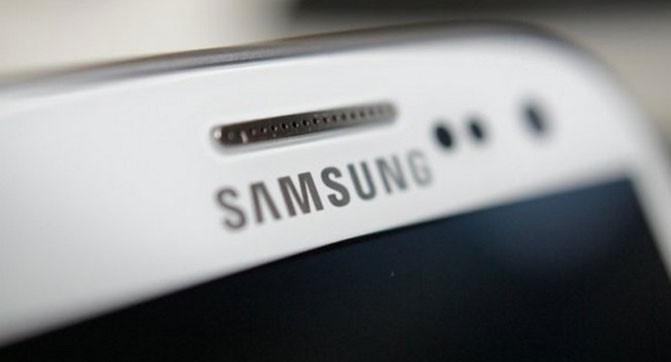 Samsung Galaxy S6 станет тоньше и получит батарею меньшей емкости