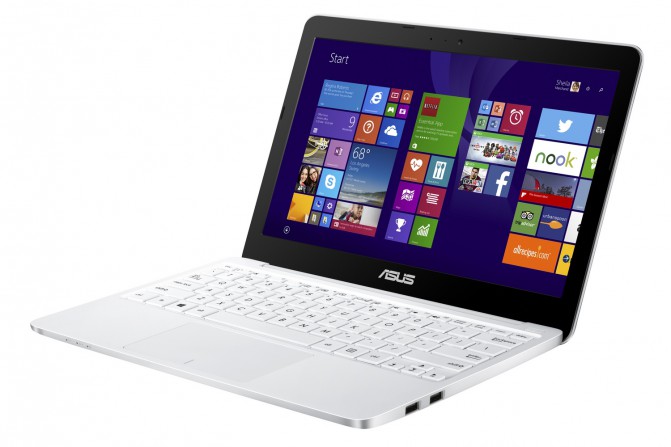 ASUS X205 (2)