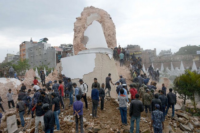 nepal-earthquake-prakash-mathema-afp-getty