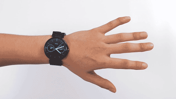Aria - аксессуар для управления умными часами жестами пальцев
