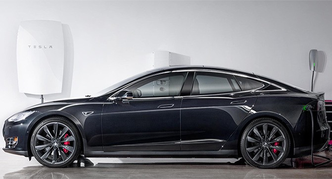 Tesla Motors официально представила бытовые батареи Powerwall и промышленные варианты Powerpack