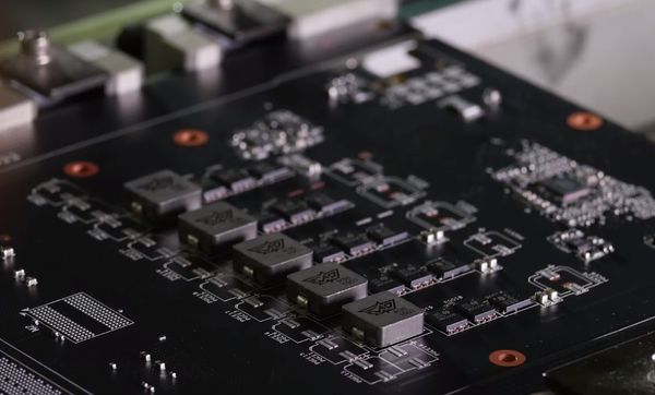 Neat-Super-Alloy-Power-component-layout_w_600