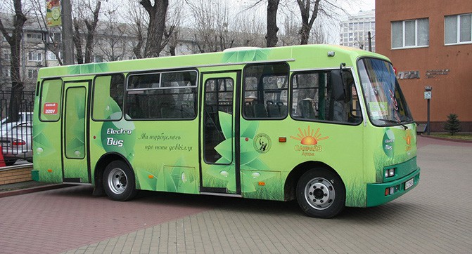 В Житомире вышел на маршрут первый электробус украинского производства
