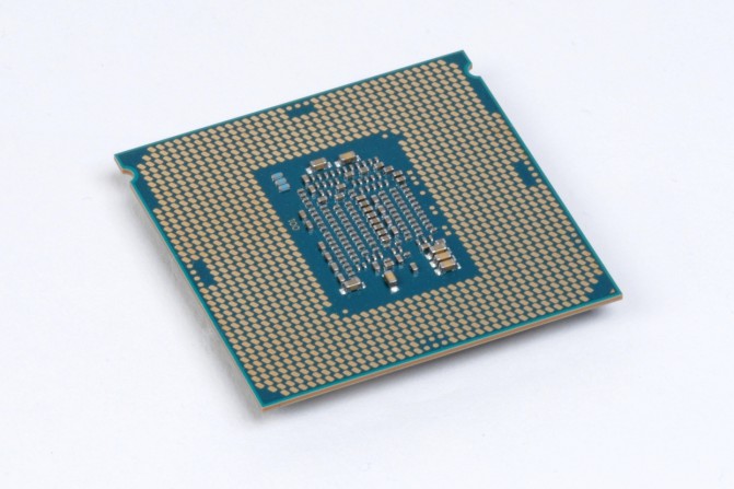 Intel_Skylake_CPU_3-4