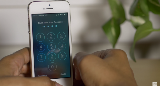 iOS 9 security flaw access Photos + Contacts on Locked iPhone