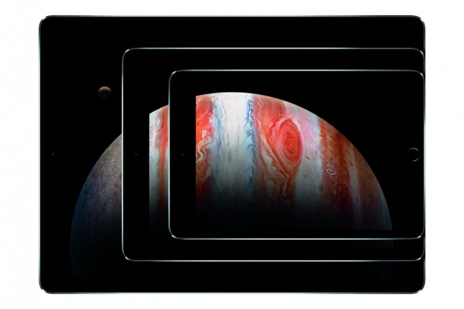 iPad-Stack_Jupiter-PRINT