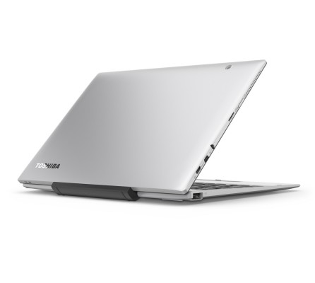 Toshiba подготовила к выпуску гибридный ноутбук Satellite Click 10