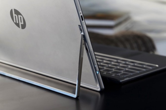 hp-spectre-x2-on-table-lifestyle-1