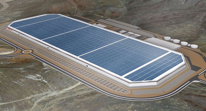 Появились фотографии интерьера громадного завода Tesla Gigafactory