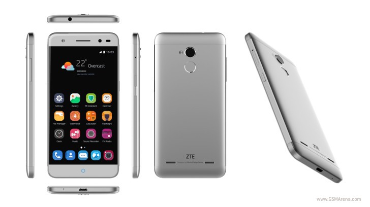 ZTE показала смартфоны Blade V7 и Blade V7 Lite