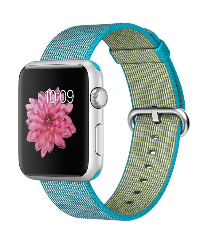 Apple снизила цену на умные часы Apple Watch Sport до $299