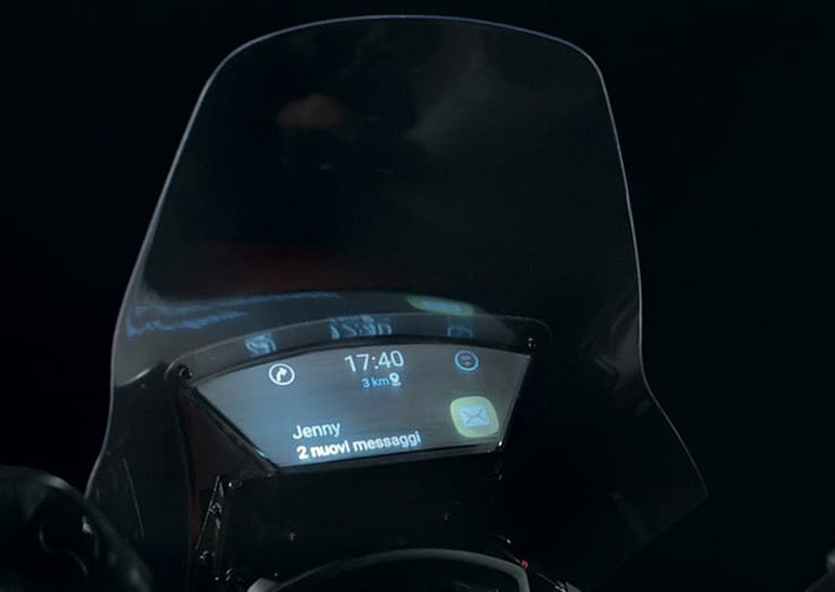 Samsung создала умное ветровое стекло для мотоциклов - Smart Windshield