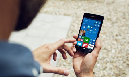 Microsoft увеличивает максимальную диагональ экрана для устройств с Windows 10 Mobile до девяти дюймов