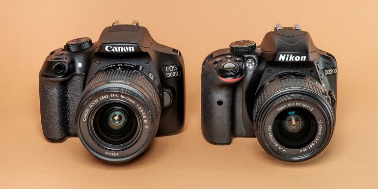 Canon 1300D, Nikon D3300