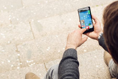 Смартфоны на Windows 10 Mobile начнут получать свой Anniversary Update 9 августа