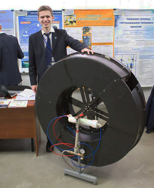 Украинский изобретатель Михаил Литовченко занимается производством промышленного образца своей волновой энергетической установки