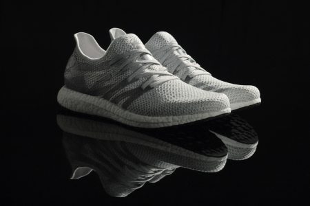 Adidas показала первые кроссовки, сделанные на новой робофабрике с использованием технологии 3D-печати