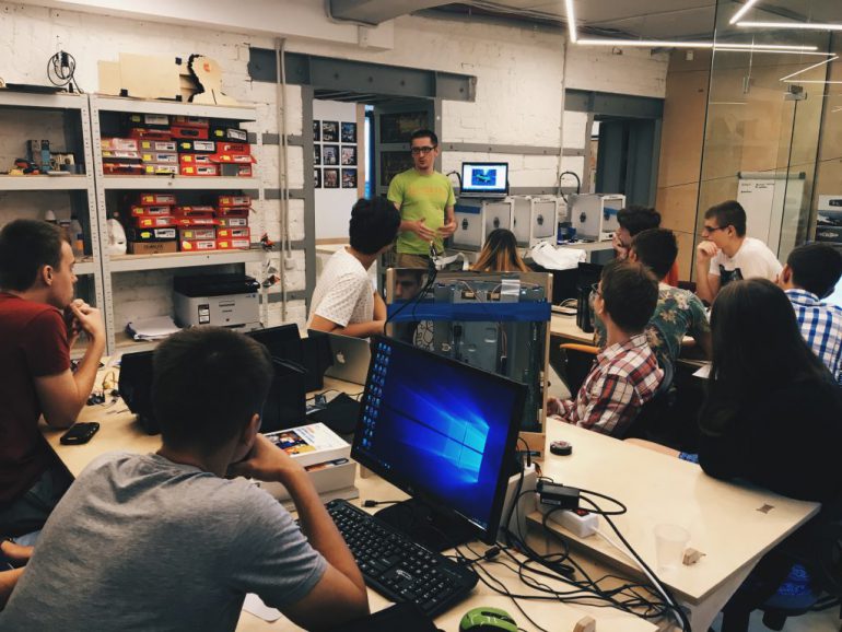 В Киеве открыли цифровую лабораторию FabLab Fabricator для конструкторов и изобретателей