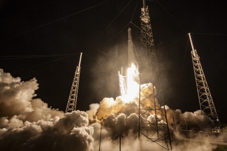 Ожидается, что 16 декабря SpaceX впервые после сентябрьского взрыва запустит ракету Falcon 9