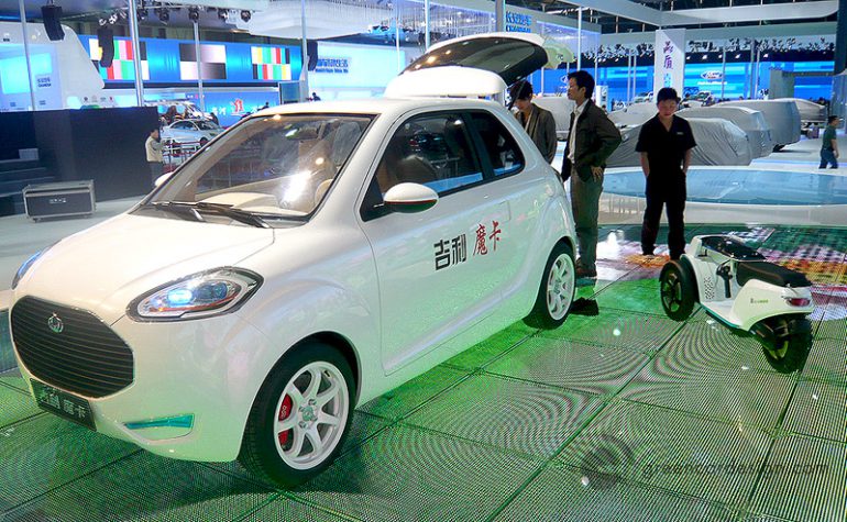 В Беларуси создали прототип собственного электромобиля и хотят выпустить первые 100 экземпляров для использования в качестве такси уже в следующем году