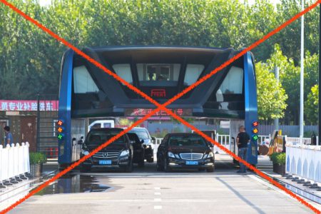 Китайский чудо-автобус TEB, способный «парить» над дорожными пробками, больше никому не нужен. Инвесторы вышли из проекта
