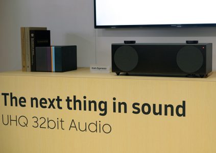 Samsung представила 32-битный беспроводной динамик H7 Wireless Speaker