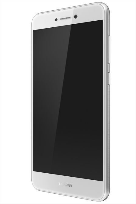 Первый взгляд на Huawei P8 lite 2017