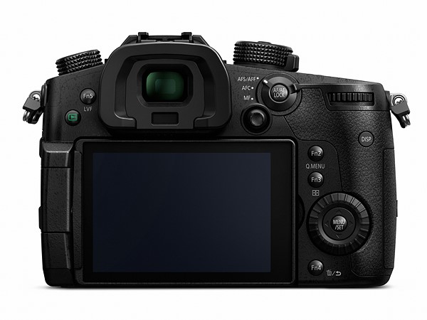 Представлена флагманская беззеркальная камера Panasonic Lumix DMC-GH5, способная записывать видео 4K с кадровой частотой 60 к/с