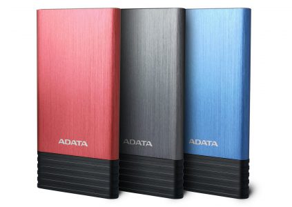 ADATA X7000 — новый внешний аккумулятор на 7000 мАч с двумя USB-портами в стильном, тонком и прочном корпусе
