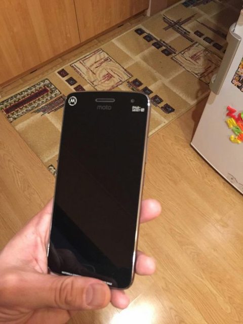 Смартфон Moto G5 Plus засветился в продаже ещё до официального анонса