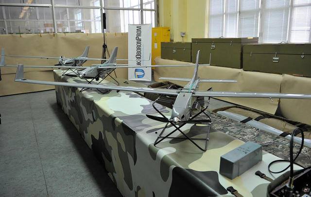 “Укроборонпром” запевняє, що готовий повністю закрити потреби Збройних Сил України вітчизняними мінібезпілотниками, що втричі дешевші за імпортні аналоги