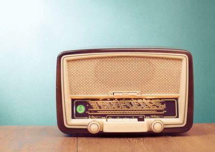 Сегодня Норвегия первой в мире начала отключать FM-радиовещание