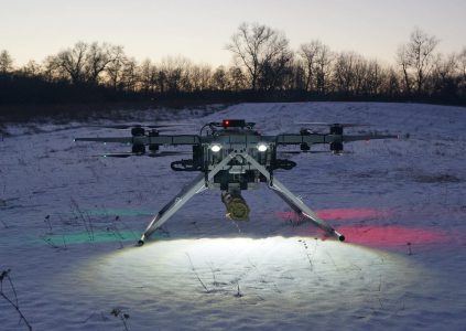 «2 двигателя внутреннего сгорания, 2 генератора и 4 пары электродвигателей»: Разработчики из Matrix-UAV рассказали подробности о гибридном беспилотнике «Командор», способном на 5 часов полета на расстояние до 300 км
