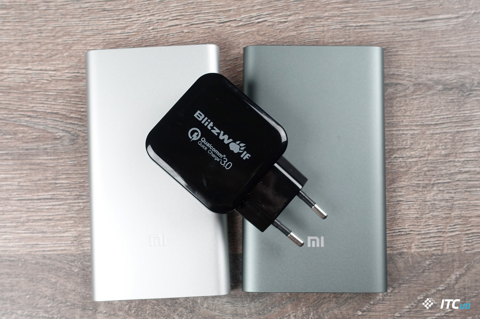Обзор павербанков Xiaomi Mi Power Bank Pro и Mi Power Bank 2 емкостью 10000 мАч