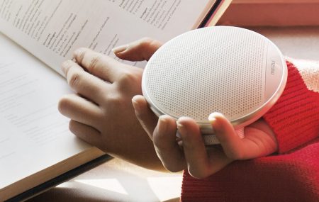 Портативная акустическая система Meizu Bluetooth Speaker стоит $25